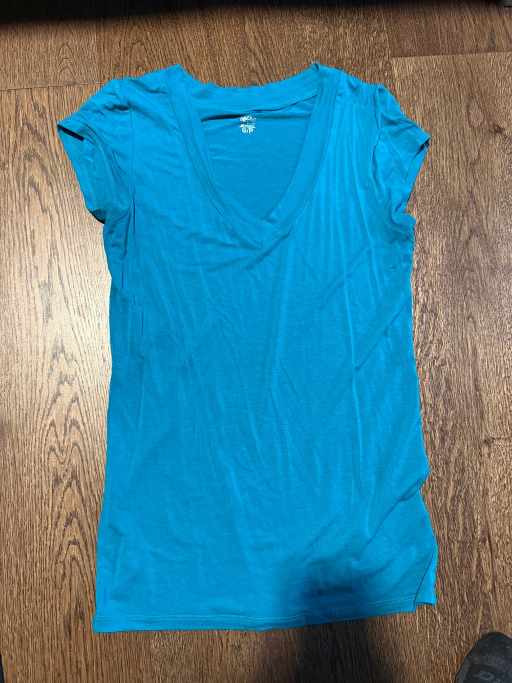 Women’s V-Neck Tank Top in Teal Blue